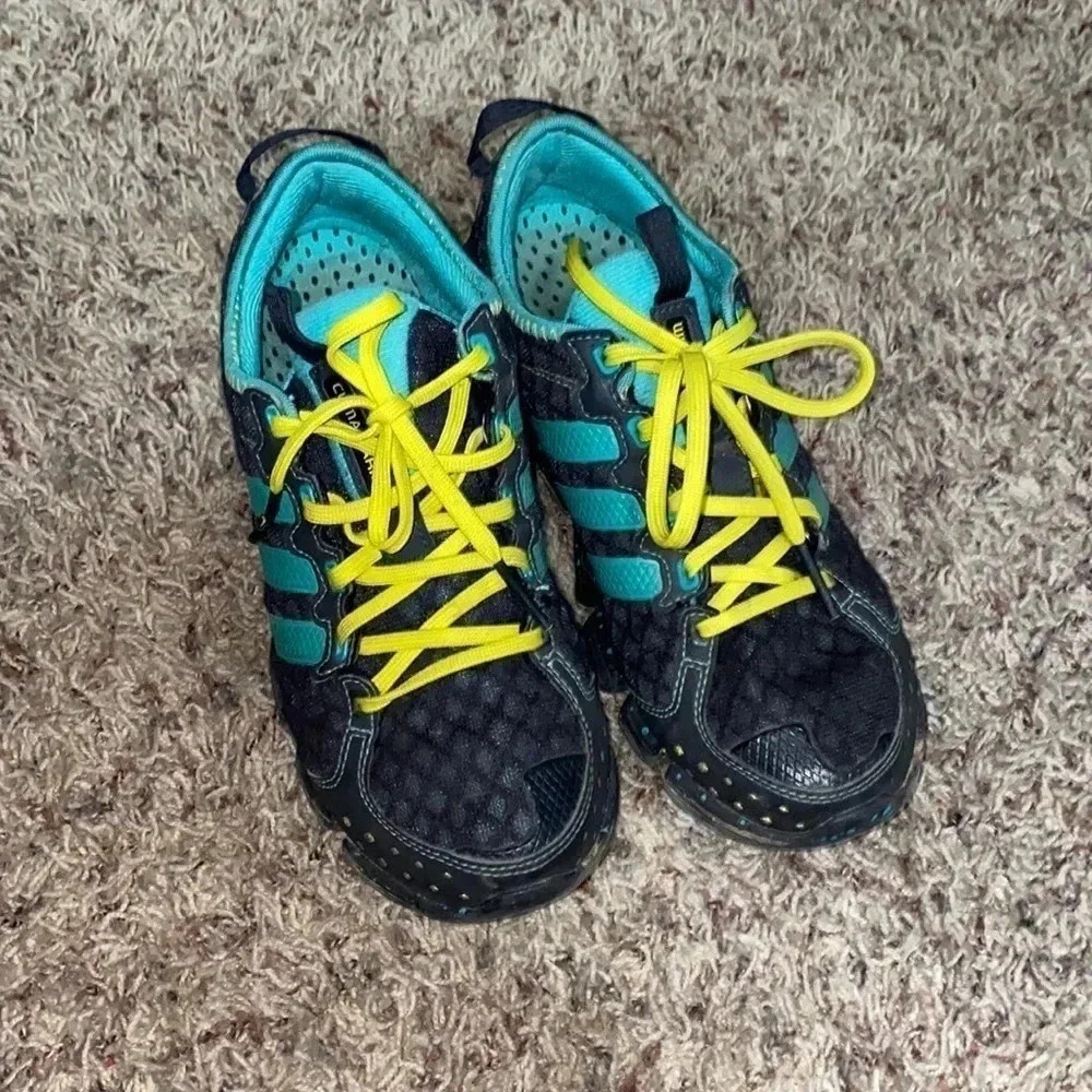 Adidas clima warm athletic shoes - Picture 2 of 4